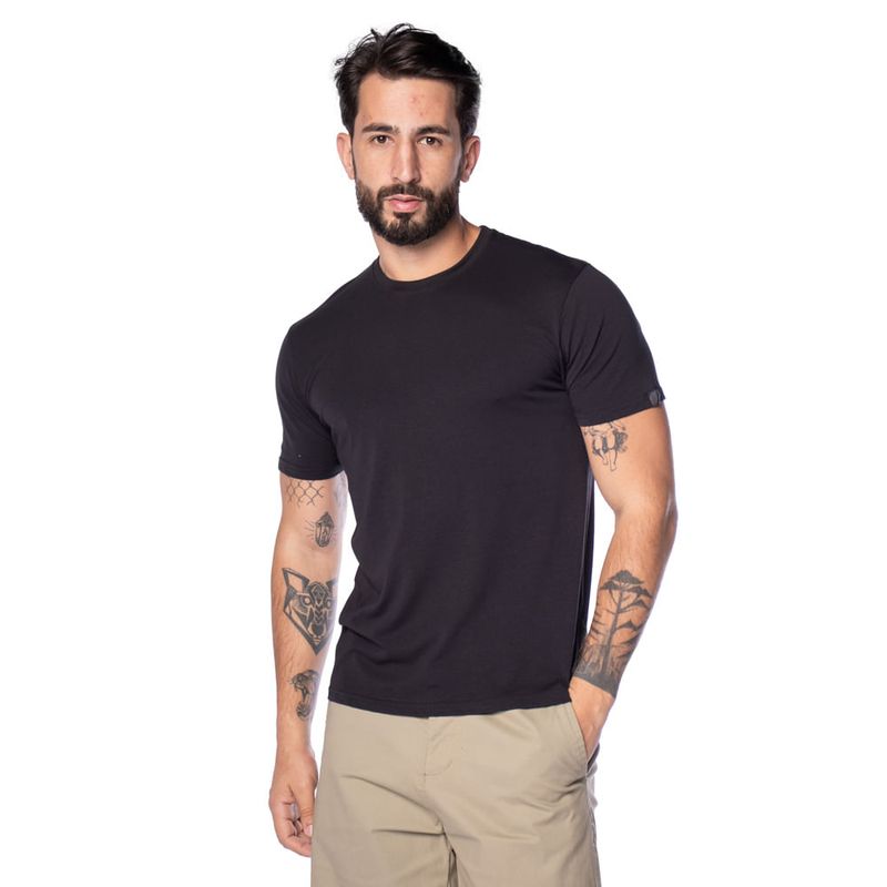 camiseta-masculina-john-sailor-14677c-basica-preto-10.49786-a