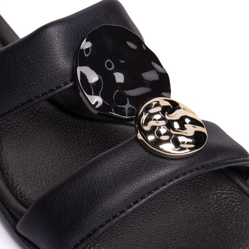 Tamanco Feminino Piccadilly Wide Fit Salto Baixo Preto