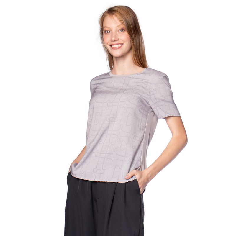 blusa-feminina-cativa-c34004-manga-curta-detalhe-linhas-cinza-10.47600-a