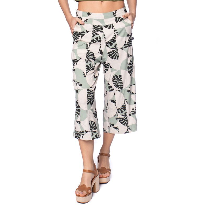 calca-pantacourt-feminina-bruna-e-bia-estampada-19718-25-865-verde-10.48367-a