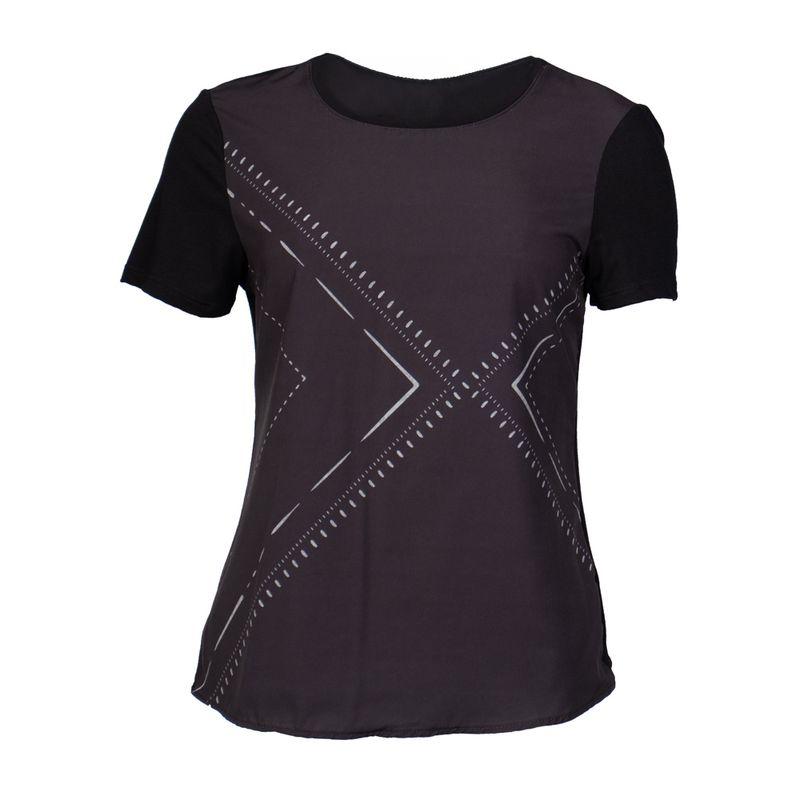 blusa-feminina-cativa-estampa-frontal-c34010-preto-10.47607-a