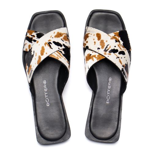 Rasteira Feminina Bottero Couro Animal Print Preto/bege