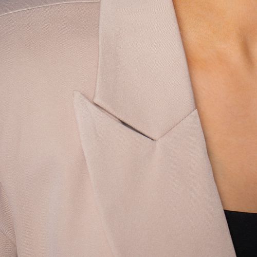 Blazer Feminino Pellini Alfaiataria com Bolsos Bege