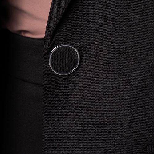 Blazer Feminino Pellini Alfaiataria com Bolsos Preto