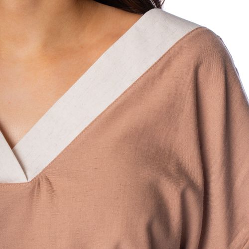 Blusa Cropped Feminina Giraffe Gola V Contrastante Marrom