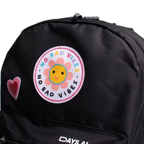 Mochila Unissex Clio Style No Bad Vibes Preto