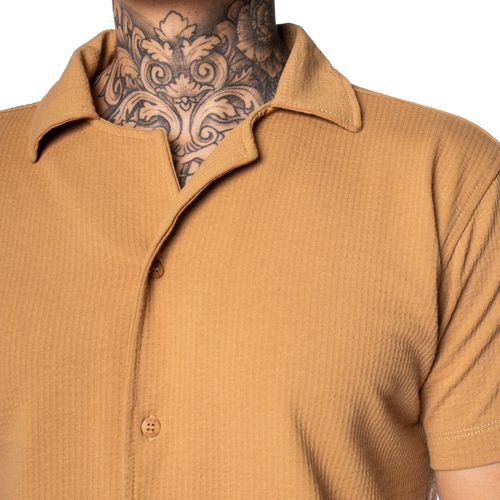 Camisa Masculina Dixie Texturizada Alongada Caramelo