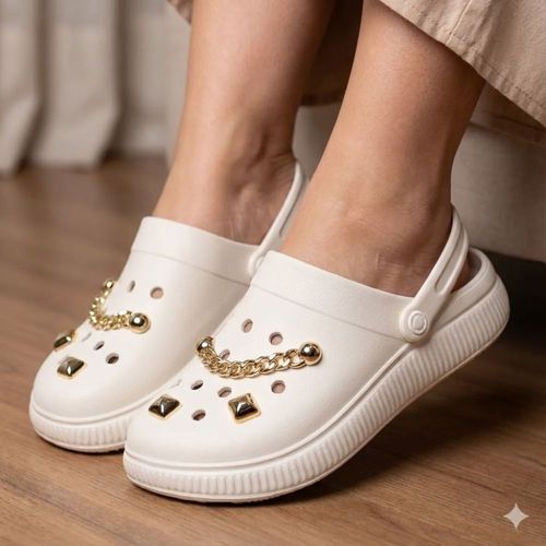 Sandália Babuche Feminina Moleca EVA Off White/Dourado